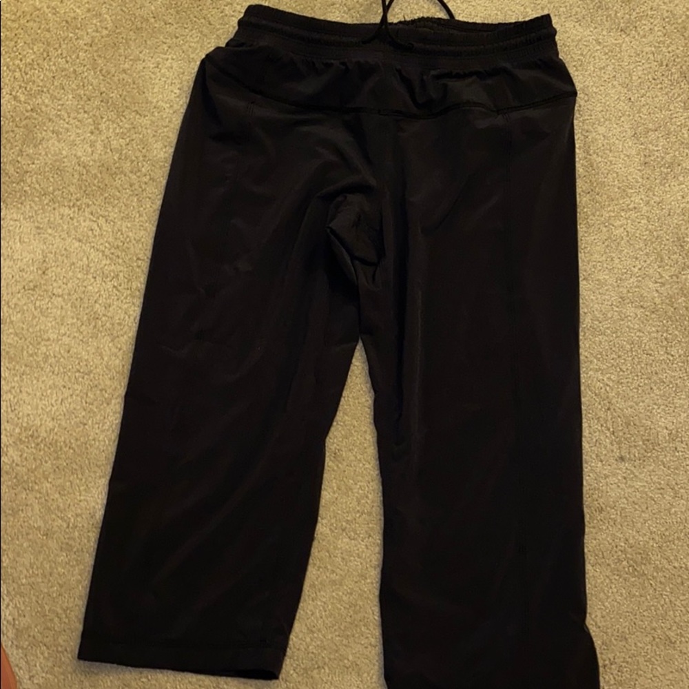 Lululemon cropped pant